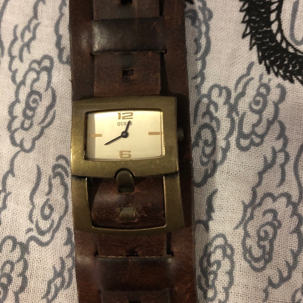 Guess watch